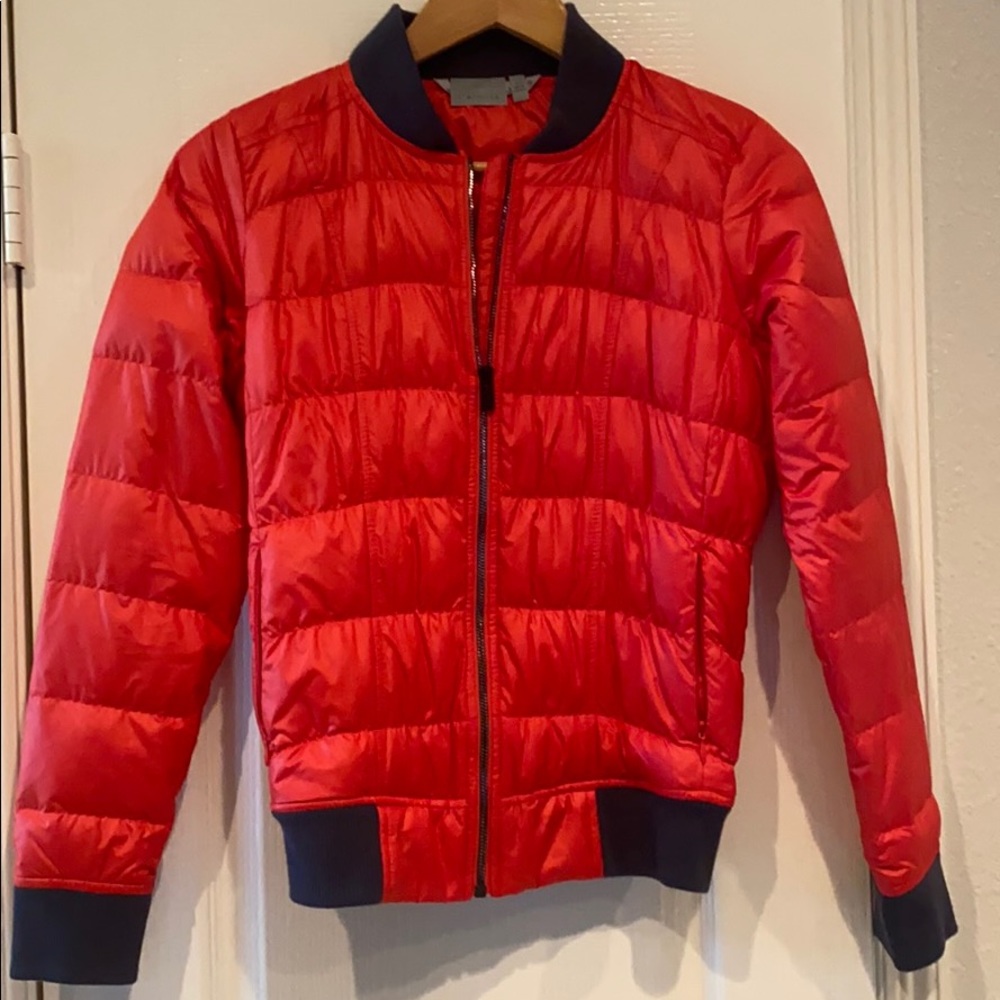 EUC Athleta Down Dobby Jacket XS